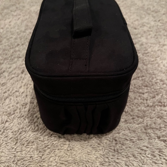 Donna Karen Black velvet material make up or toiletry bag - Picture 2 of 5